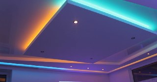 Натяжной потолок с подсветкой Гатчина, цена от 2140 руб.