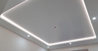 Светодиодные натяжные потолки Гатчина, цена от 1573 руб.