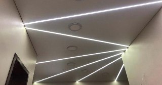 Световые линии на потолке Гатчина, цена от 2622 руб.